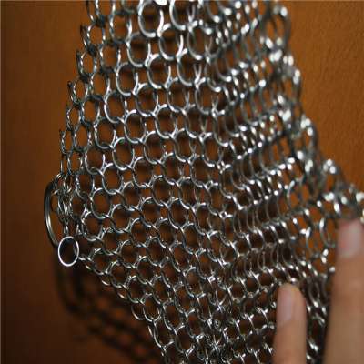 Food grade stainless steel cast iron cleaner chainmail scrubber